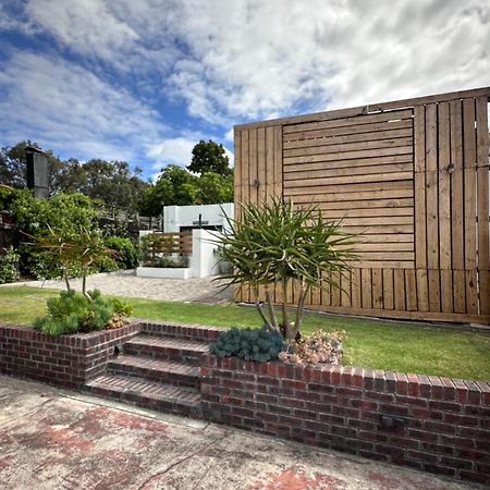 Relaxed City Living Port Elizabeth Exterior photo
