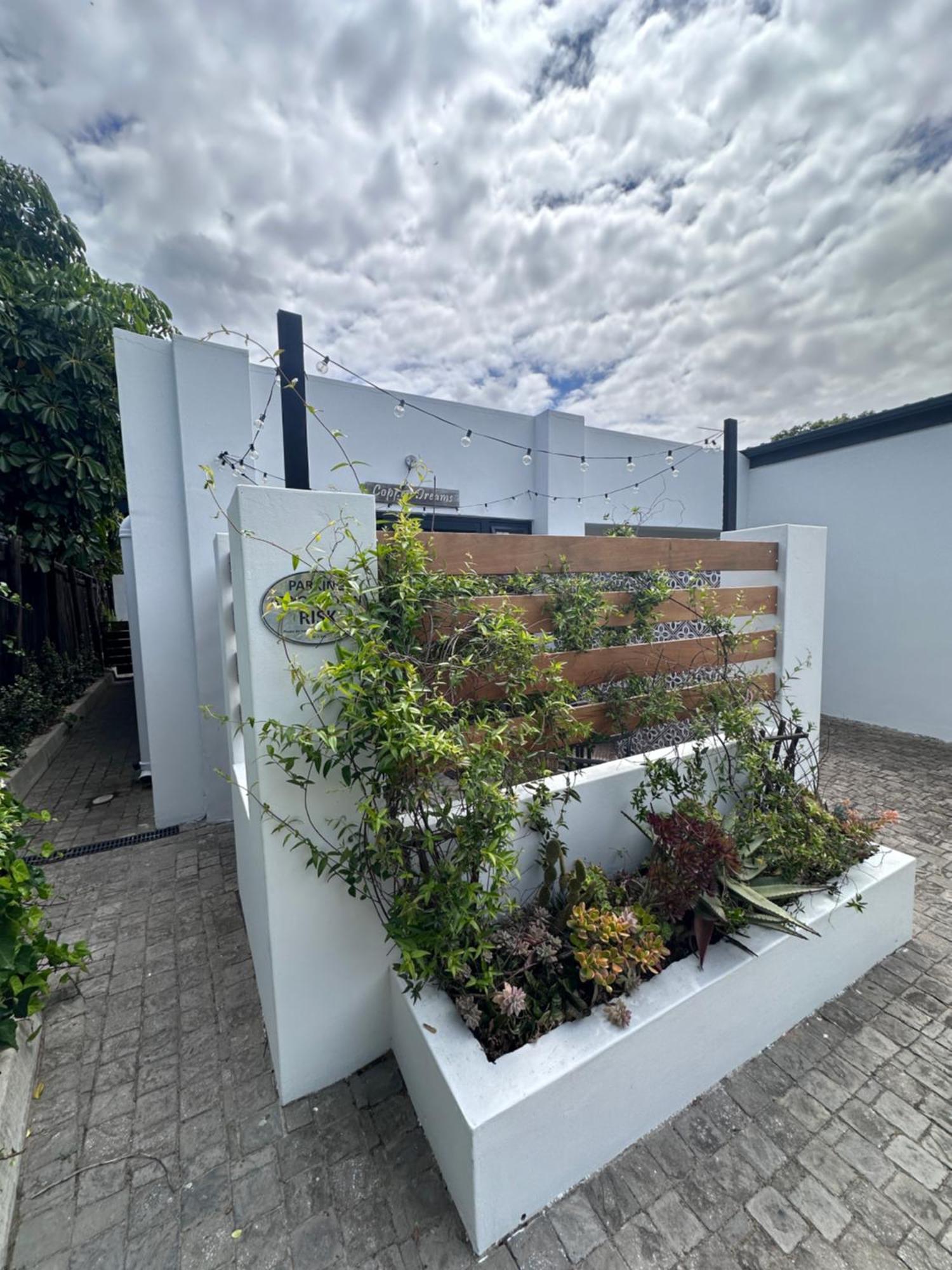 Relaxed City Living Port Elizabeth Exterior photo