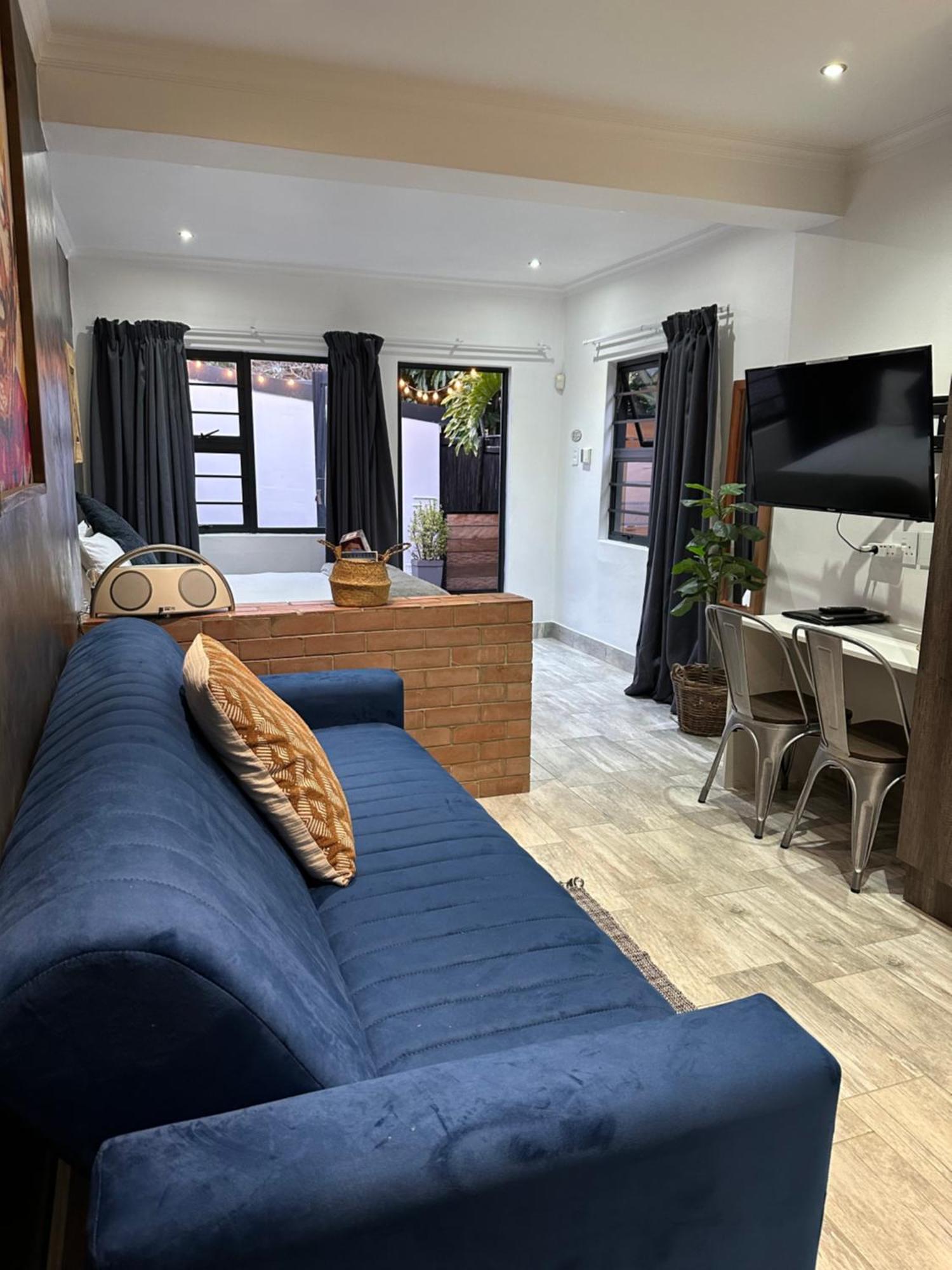 Relaxed City Living Port Elizabeth Exterior photo