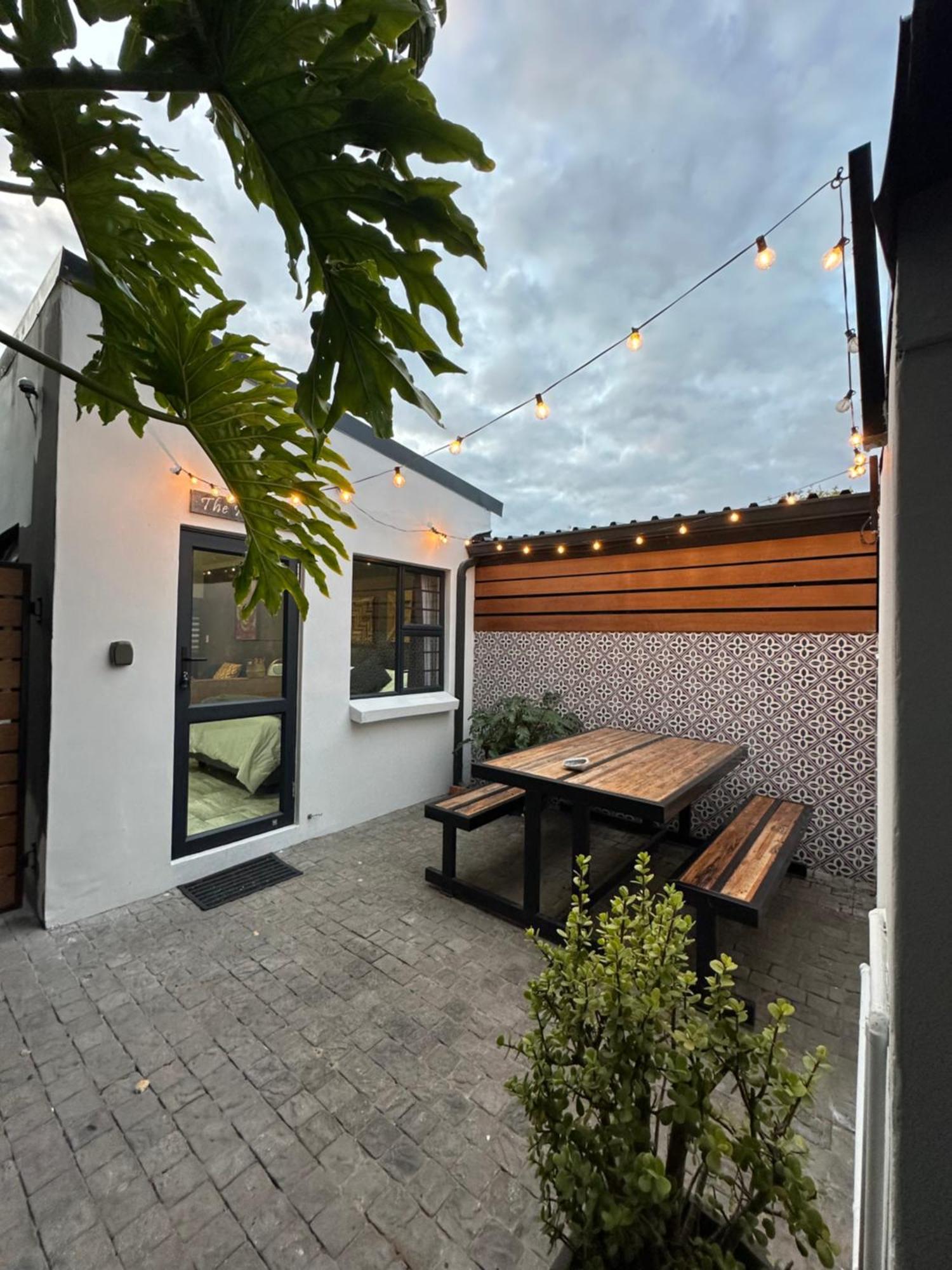 Relaxed City Living Port Elizabeth Exterior photo